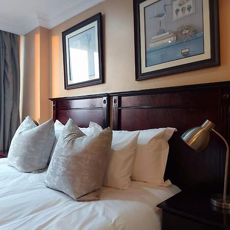Appartamento Ocean Sunrise At The Sails - Durban Point Waterfront Esterno foto