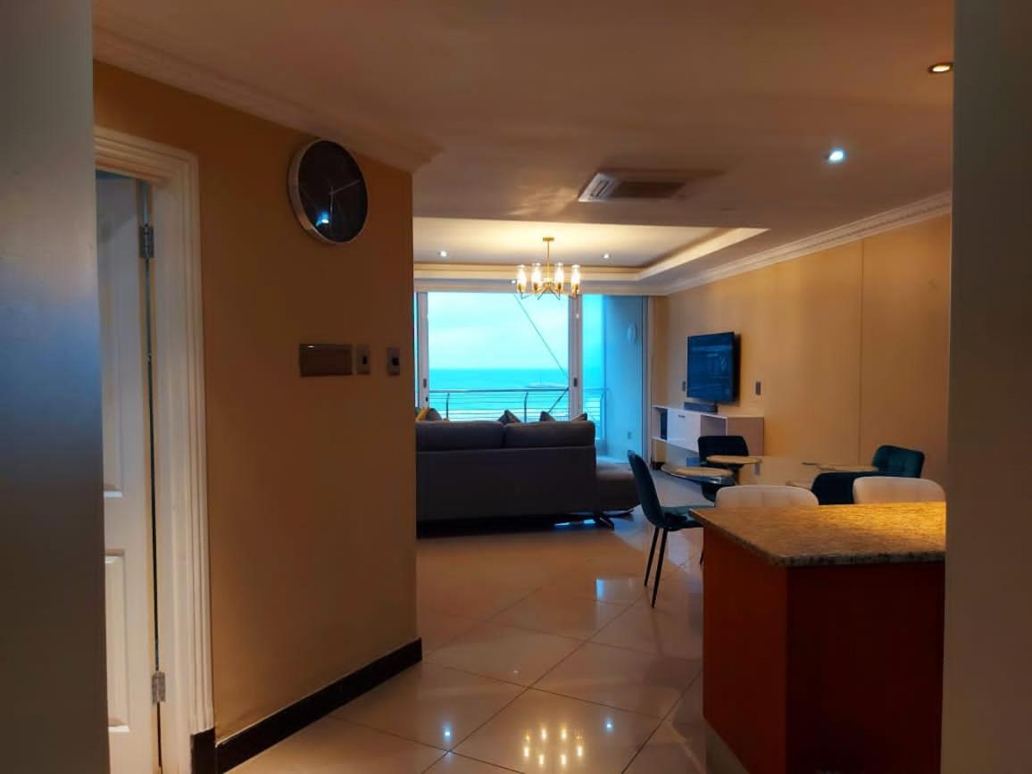 Appartamento Ocean Sunrise At The Sails - Durban Point Waterfront Esterno foto