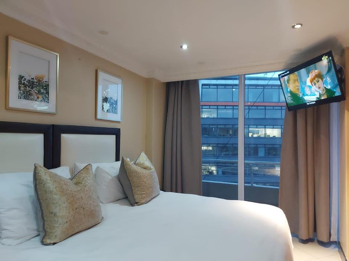 Appartamento Ocean Sunrise At The Sails - Durban Point Waterfront Esterno foto